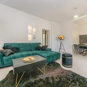 https://monte-cassino-comfort-apartments.sopothotels.com